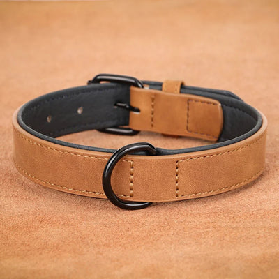 https://cdn.shopify.com/s/files/1/0647/9170/7830/files/collier-style-cuir-pour-chien-8897461.webp?v=1777924223