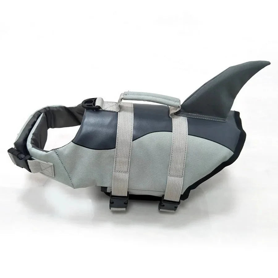https://cdn.shopify.com/s/files/1/0647/9170/7830/files/gilet-de-sauvetage-chien-requin-2130524.webp?v=1777923968