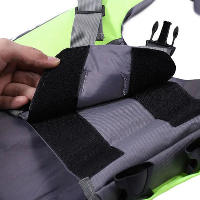 https://cdn.shopify.com/s/files/1/0647/9170/7830/files/gilet-de-sauvetage-dete-pour-chien-4613774.webp?v=1777925177