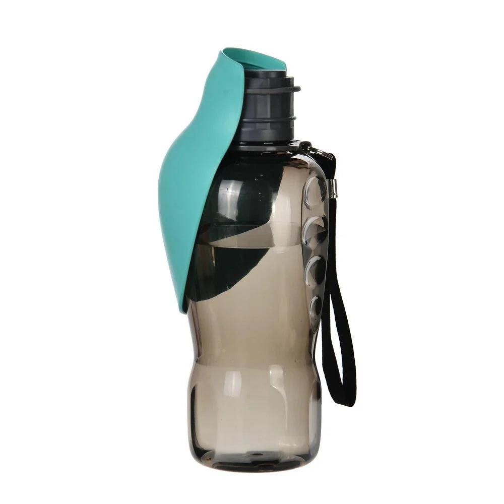 https://cdn.shopify.com/s/files/1/0647/9170/7830/files/gourde-pour-chien-grande-capacite-6196816.webp?v=1777924218