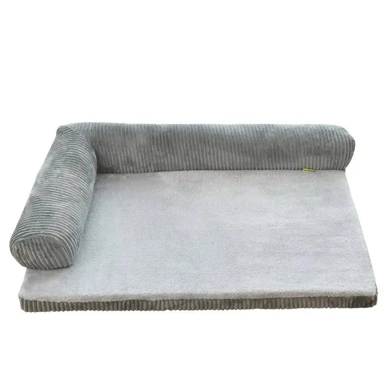 https://cdn.shopify.com/s/files/1/0647/9170/7830/files/grand-tapis-avec-coussin-pour-chien-8462440.webp?v=1777925053