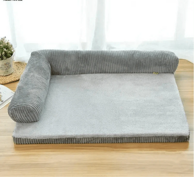 https://cdn.shopify.com/s/files/1/0647/9170/7830/files/grand-tapis-avec-coussin-pour-chien-8463803.webp?v=1777925053