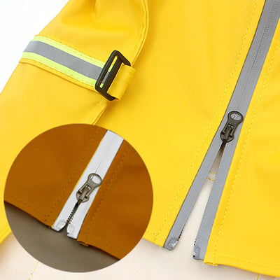 https://cdn.shopify.com/s/files/1/0647/9170/7830/files/impermeable-voyant-pour-chien-2500444.webp?v=1777925173