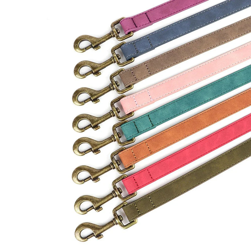 https://cdn.shopify.com/s/files/1/0647/9170/7830/files/laisse-pour-chien-cuir-8192515.webp?v=1777923553