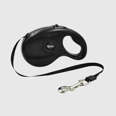 https://cdn.shopify.com/s/files/1/0763/9767/4819/files/laisse_retractable_chien_detendu.png?v=1698853665