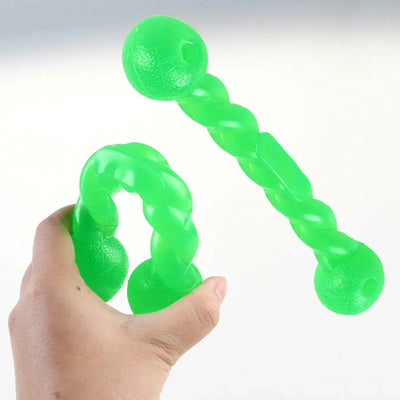 https://cdn.shopify.com/s/files/1/0647/9170/7830/files/os-indestructible-pour-chien-4092530.webp?v=1777925417