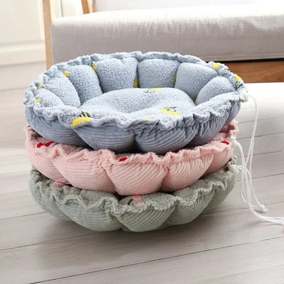 https://cdn.shopify.com/s/files/1/0647/9170/7830/files/panier-ajustable-mignon-pour-chien-7314444.webp?v=1777924211