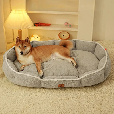 https://cdn.shopify.com/s/files/1/0647/9170/7830/files/panier-en-velours-jaune-pour-chien-2198624.webp?v=1777923314