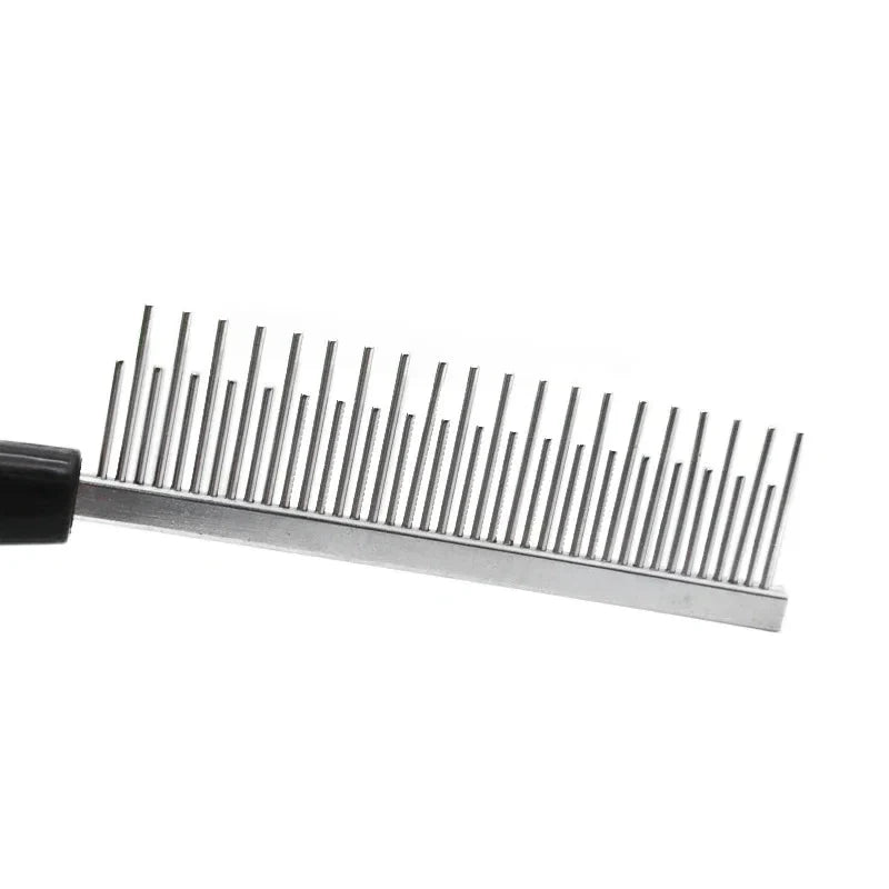 https://cdn.shopify.com/s/files/1/0647/9170/7830/files/peigne-pour-chien-9644151.webp?v=1777925289