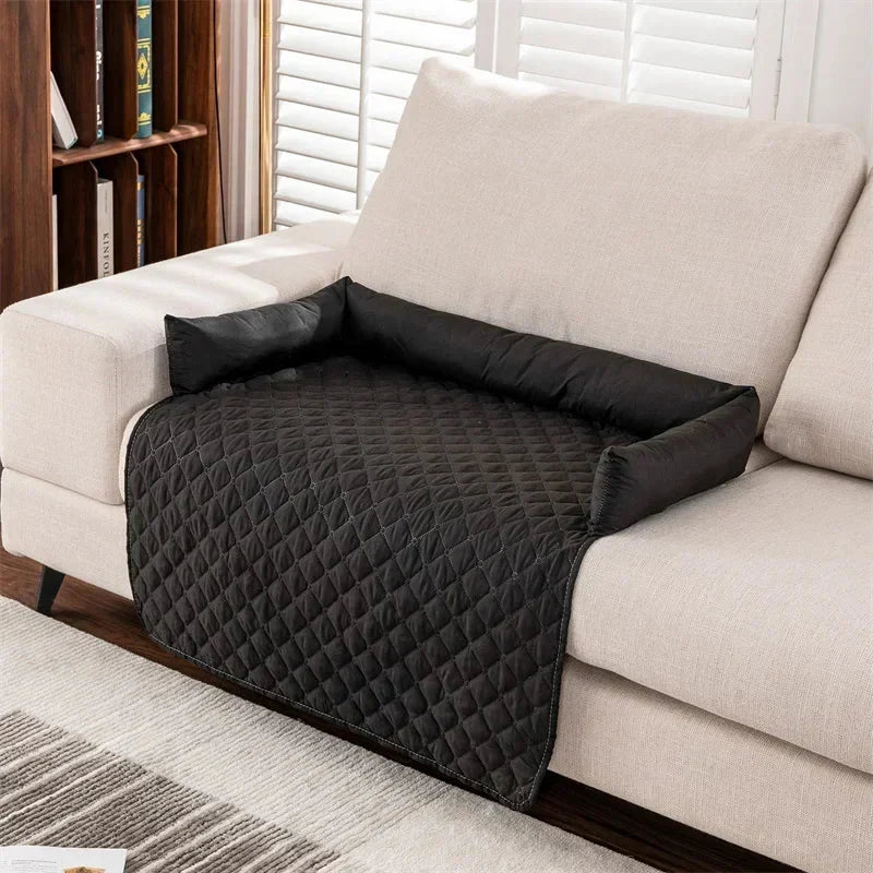 https://cdn.shopify.com/s/files/1/0647/9170/7830/files/protection-de-canape-pour-chien-5961290.webp?v=1777924455