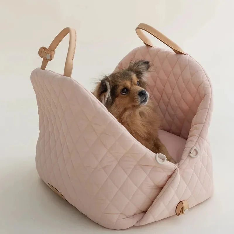 https://cdn.shopify.com/s/files/1/0647/9170/7830/files/sac-a-main-elegant-pour-chien-8439636.webp?v=1777925112