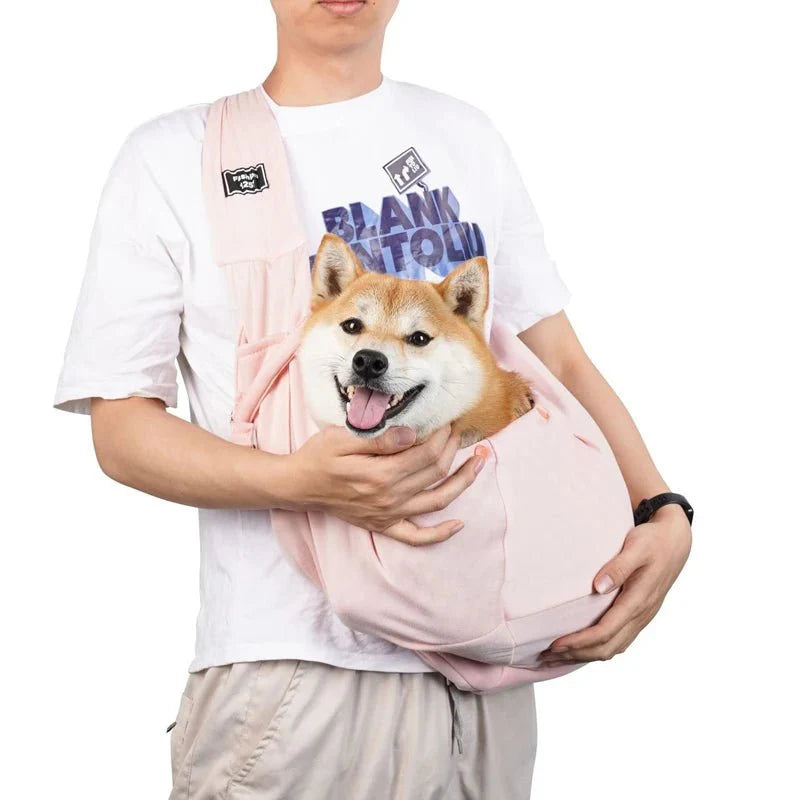 https://cdn.shopify.com/s/files/1/0647/9170/7830/files/sac-en-bandouliere-tendance-pour-chien-1351301.webp?v=1777924875