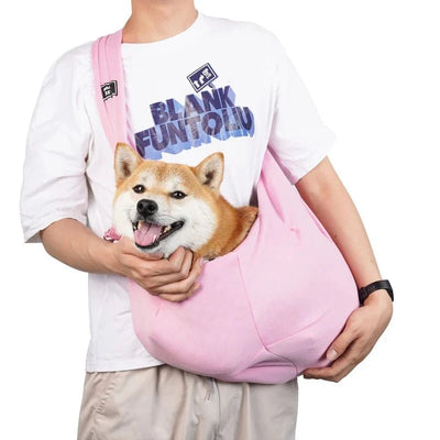 https://cdn.shopify.com/s/files/1/0647/9170/7830/files/sac-en-bandouliere-tendance-pour-chien-2509437.webp?v=1777924874