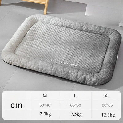 https://cdn.shopify.com/s/files/1/0647/9170/7830/files/tapis-chien-rafraichissant-colore-4313320.webp?v=1777924815
