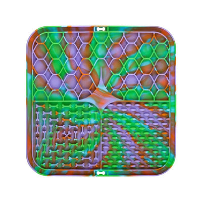 https://cdn.shopify.com/s/files/1/0647/9170/7830/files/tapis-de-nourriture-pour-chien-7531286.webp?v=1777924516