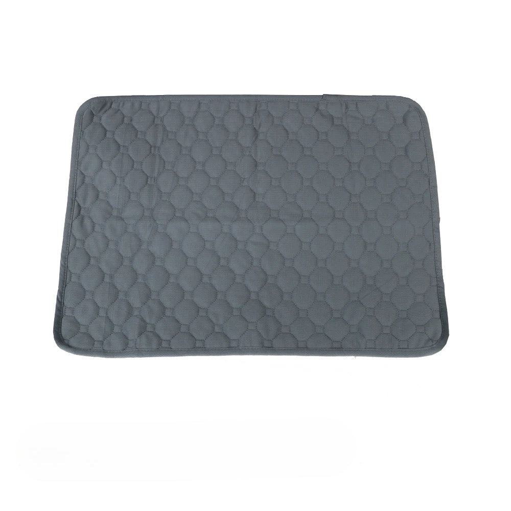 https://cdn.shopify.com/s/files/1/0647/9170/7830/files/tapis-lavable-et-absorbant-pour-chien-1123373.jpg?v=1777925048