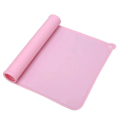 https://cdn.shopify.com/s/files/1/0647/9170/7830/files/tapis-pour-gamelles-9546136.webp?v=1777925354